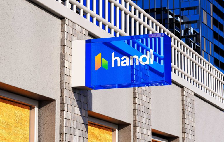 I worked with the Handl team from the ground up. I helped shape their brand strategy, find and articulate their value proposition, and build an effective Go-To-Market approach. We cut through the early-stage noise and got their first customers on board.