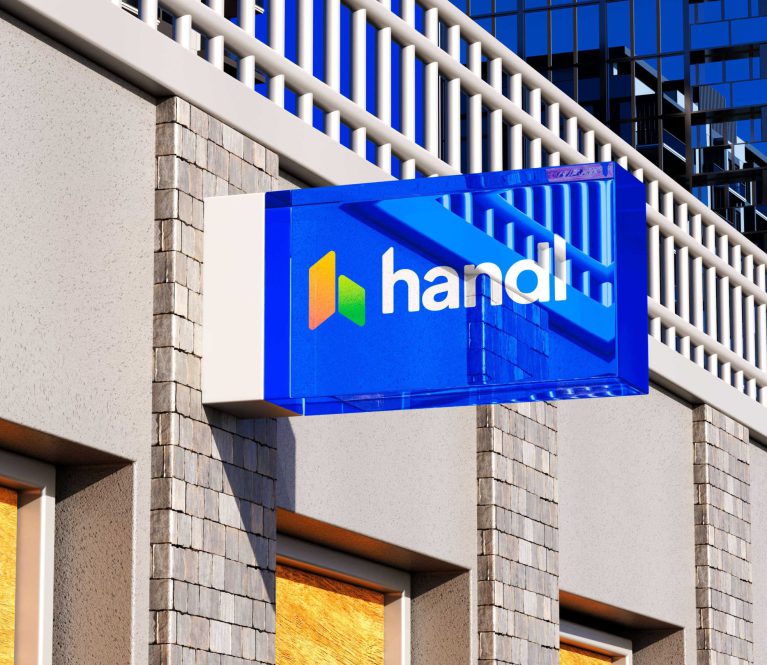 I worked with the Handl team from the ground up. I helped shape their brand strategy, find and articulate their value proposition, and build an effective Go-To-Market approach. We cut through the early-stage noise and got their first customers on board.